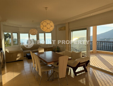Spacious duplex 160 m² with sea view-id-8967-photo-2