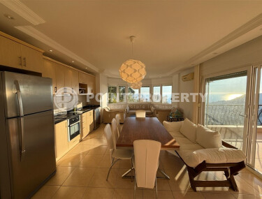 Spacious duplex 160 m² with sea view-id-8967-photo-4