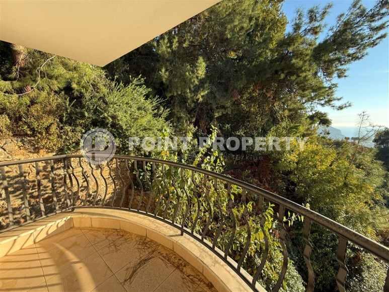 Просторный дуплекс 160 м² с видом на море-id-8967-фото-17