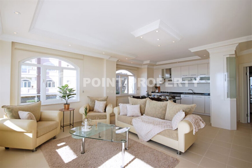 Квартира 135 м² с видом на море в районе Демирташ-id-8989-фото-3