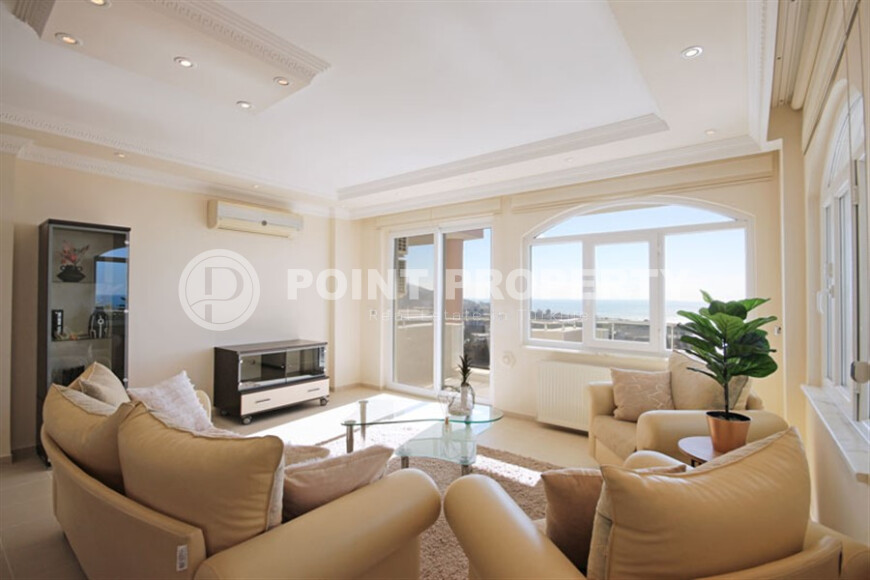 Квартира 135 м² с видом на море в районе Демирташ-id-8989-фото-6