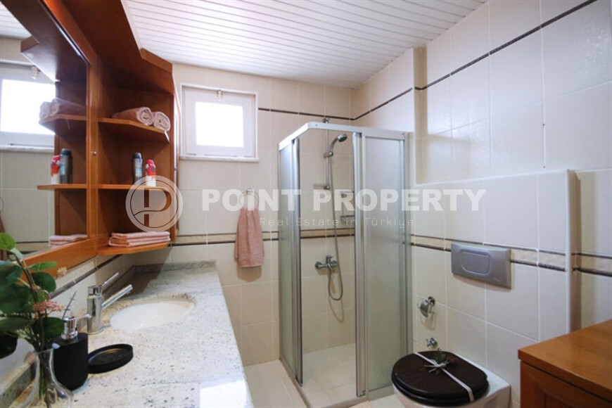 Квартира 135 м² с видом на море в районе Демирташ-id-8989-фото-10