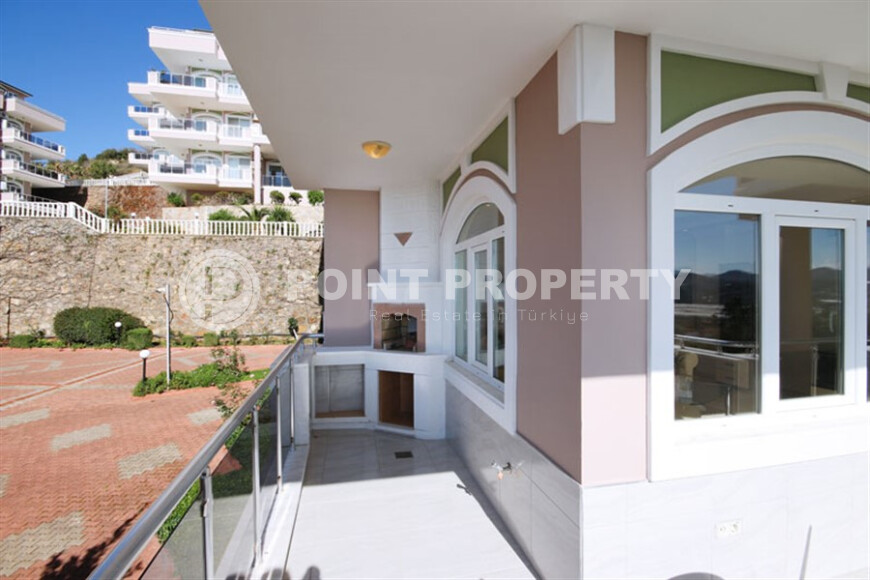 Квартира 135 м² с видом на море в районе Демирташ-id-8989-фото-14