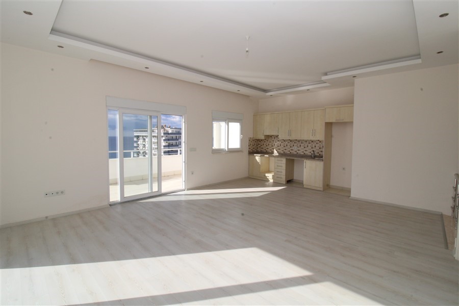Duplex apartment 180 m² with sea view in Mahmutlar-id-8998-photo-6