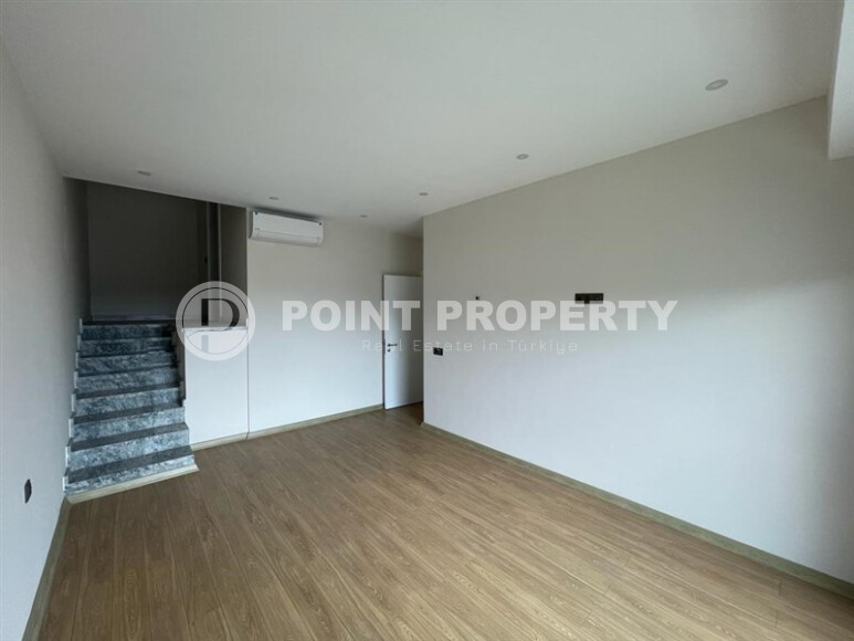 Просторный дуплекс 140 м² с видом на море и ВНЖ в районе Гюллерпынары, Аланья-id-9000-фото-7