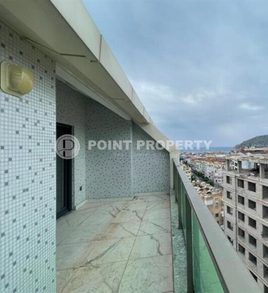 Просторный дуплекс 140 м² с видом на море и ВНЖ в районе Гюллерпынары, Аланья-id-9000-фото-12