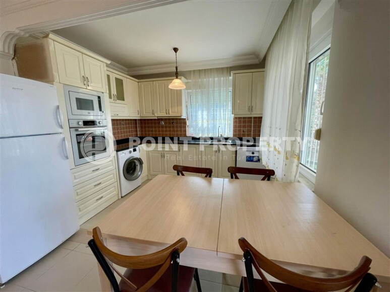 Elegant 280 m² Villa with Sea View in Kargicak-id-9002-photo-4