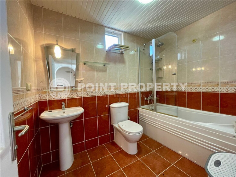 Elegant 280 m² Villa with Sea View in Kargicak-id-9002-photo-13