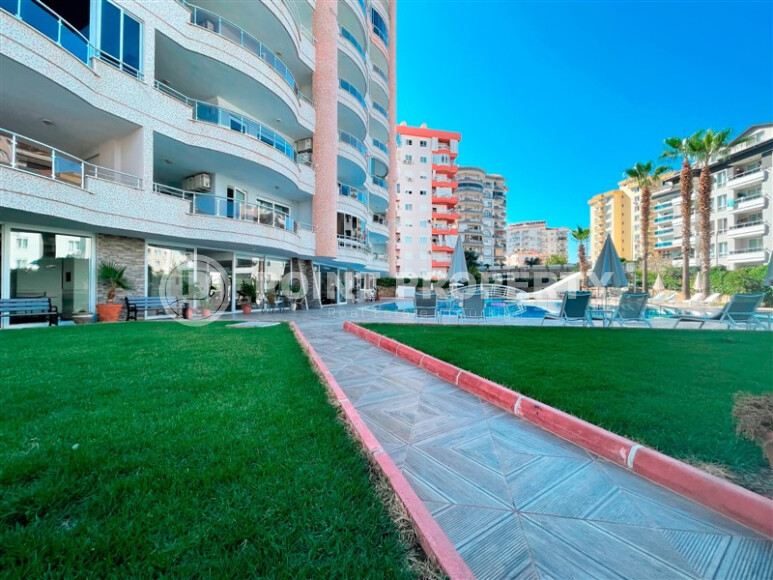 Светлая квартира 110 м² в районе Тосмур-id-9003-фото-2