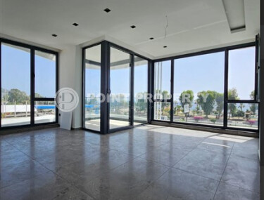 Новая квартира 100 м² на первой линии в районе Каргыджак-id-9004-фото-2