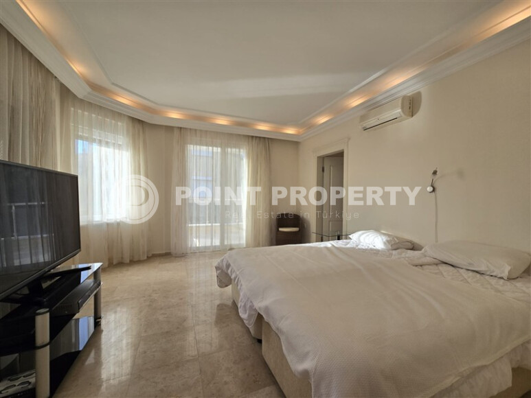 Просторное жилье: квартира 135 м² в районе Демирташ-id-9015-фото-19