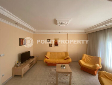 Просторная квартира в районе Оба по выгодной цене и близко к морю.-id-9025-фото-2