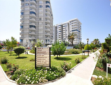 Spacious apartment 120 m² on the first coastline in Tosmur, residence permit-id-9027-photo-1