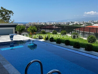 Просторная трёхэтажная вилла 350 м² в Каргыджак с видом на море-id-9034-фото-2