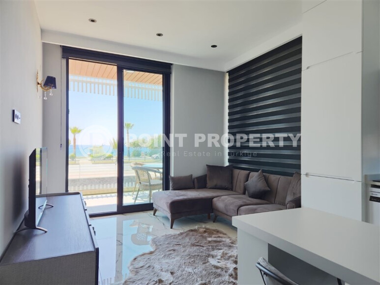 Уютная квартира на первой береговой линии с видом на море, 45 м², Кестель-id-9035-фото-3