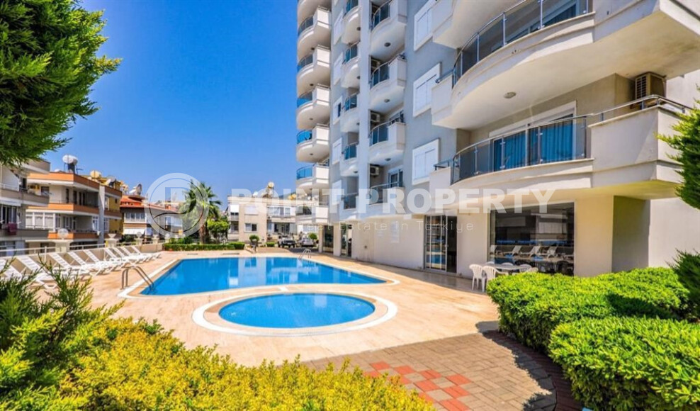 Spacious apartment 115 m² in the center of Alanya with sea view and residence permit-id-9052-photo-19