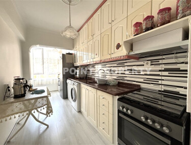 Просторная квартира 80 м² с отдельной кухней в центре Аланьи-id-9054-фото-3