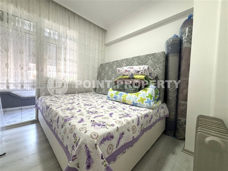 Spacious apartment 80 m² with separate kitchen in the center of Alanya-id-9054-photo-7