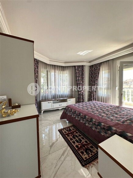 Триплекс - вилла 4+1 в шаговой доступности от моря в Кестеле-id-9055-фото-7