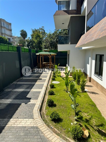 Просторная квартира 85 м² в центре, недалеко от моря-id-9071-фото-5