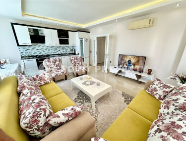 Солнечная квартира 65 м² в районе Кестель, в 100 м от моря-id-9074-фото-1