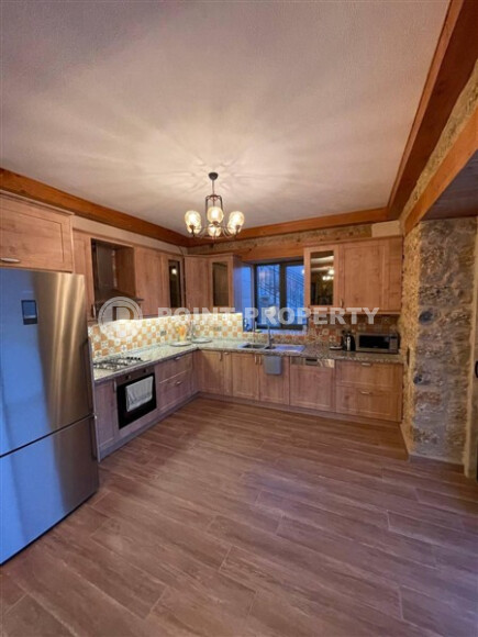 Роскошная вилла 250 м² с участком 840 м² в районе Димчай-id-9075-фото-2