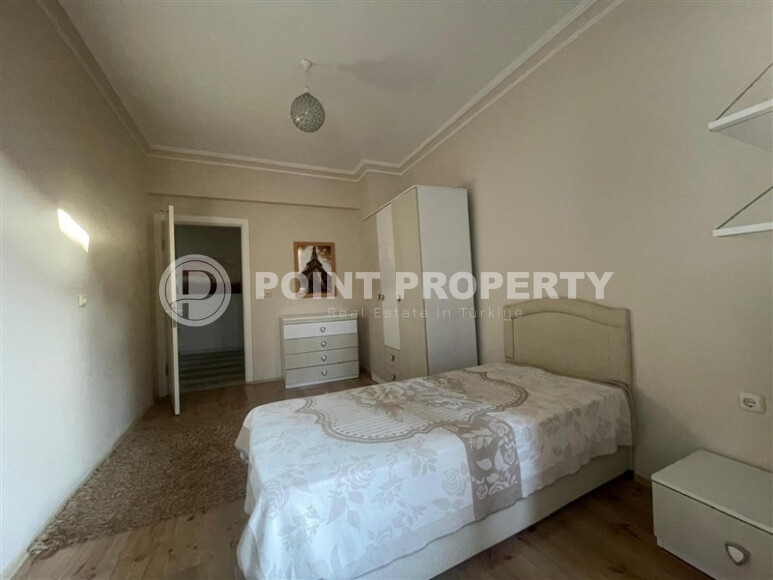 Spacious apartment 120 m² with separate kitchen in the center of Alanya-id-9082-photo-9