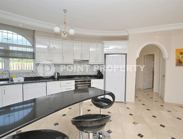 Spacious duplex villa of 230 m² with a plot of 700 m² in the Mahmutlar area-id-9086-photo-3