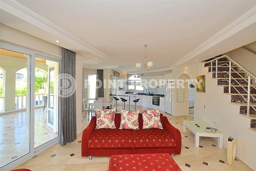 Просторная дуплекс-вилла 230 м² с участком 700 м² в районе Махмутлар-id-9086-фото-4