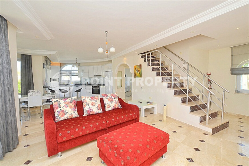 Просторная дуплекс-вилла 230 м² с участком 700 м² в районе Махмутлар-id-9086-фото-5