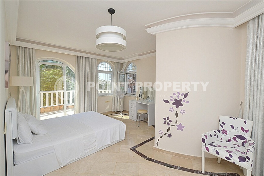 Просторная дуплекс-вилла 230 м² с участком 700 м² в районе Махмутлар-id-9086-фото-8