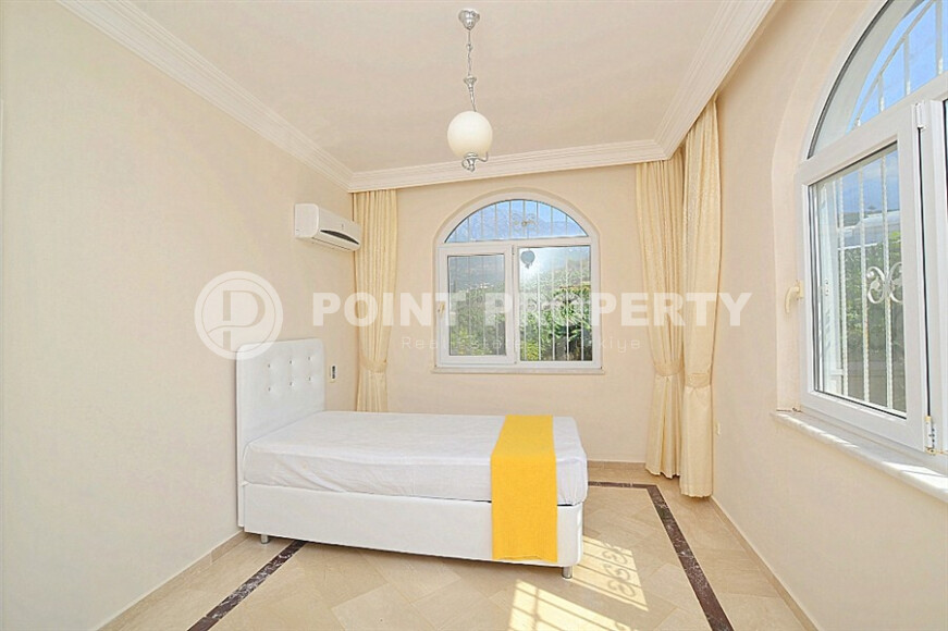 Просторная дуплекс-вилла 230 м² с участком 700 м² в районе Махмутлар-id-9086-фото-9