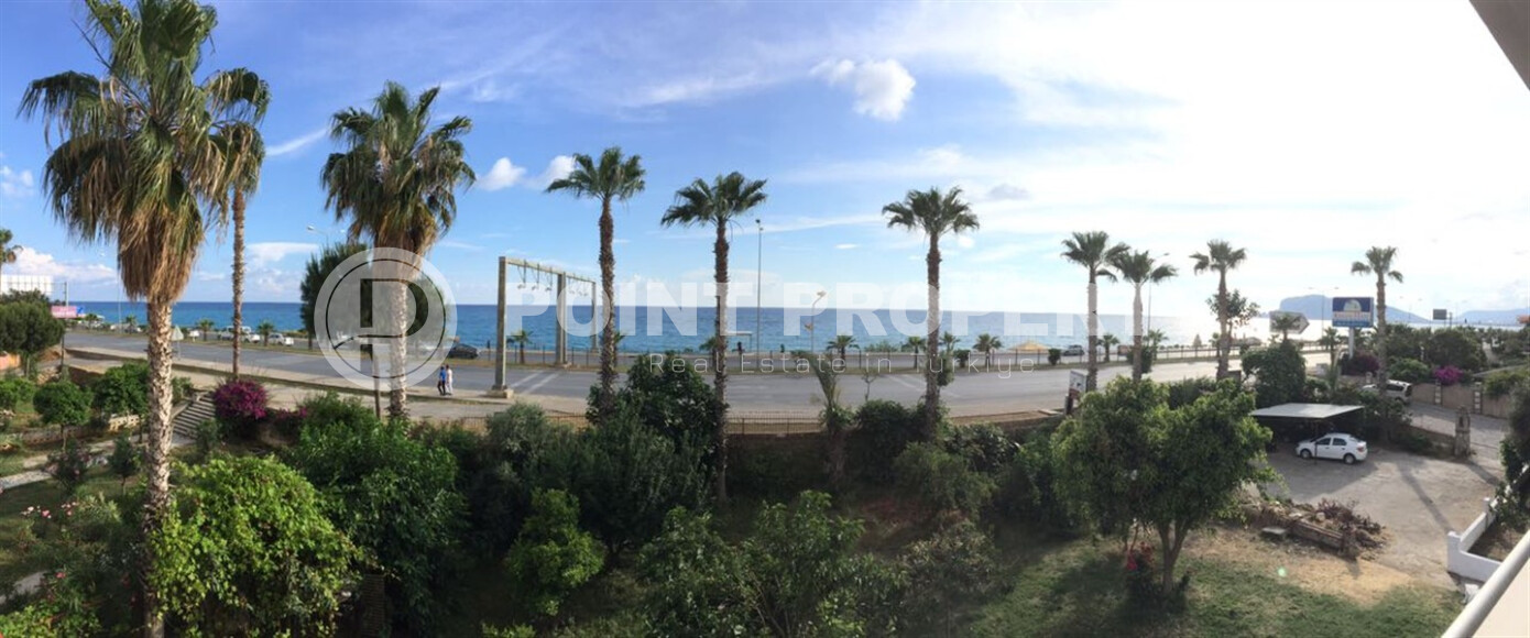 Spacious apartment 140 m² on the first coastline in the Tosmur area-id-9088-photo-11