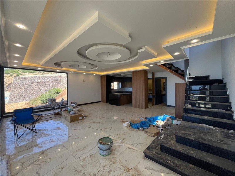 Duplex - 200 m² villa with stunning sea views in Gözükücüklu, Alanya-id-9089-photo-3