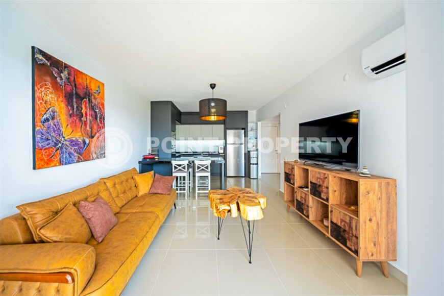 Inexpensive three-room apartment in Demirtas with furniture-id-9093-photo-2