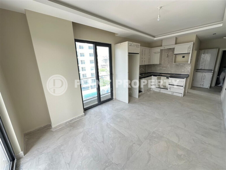 New apartment, 55 m² in a modern complex in Mahmutlar-id-9097-photo-2