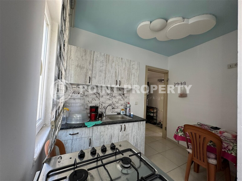 Недорогая квартира в 300 метрах от моря. Возможность получения ВНЖ-id-9102-фото-2