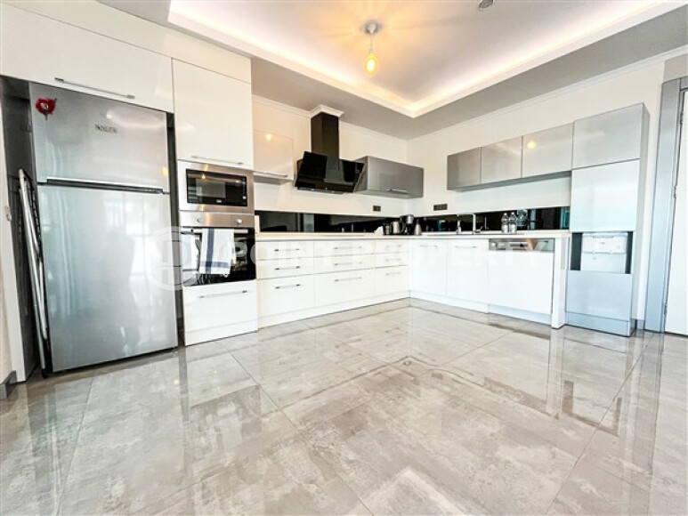 Modern apartment 135 m² in the Nizhnyaya Oba area with a residence permit-id-9109-photo-6