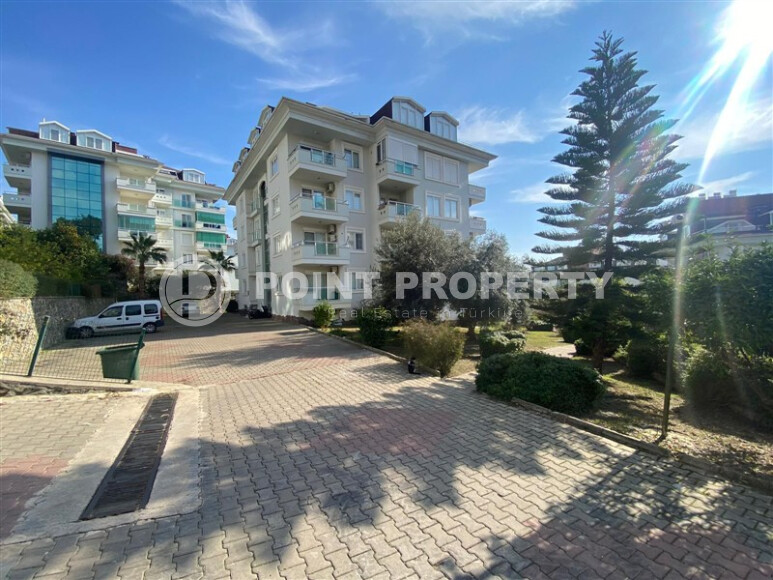 Просторная квартира 140 м² в районе Оба с отдельной кухней, ВНЖ-id-9110-фото-1