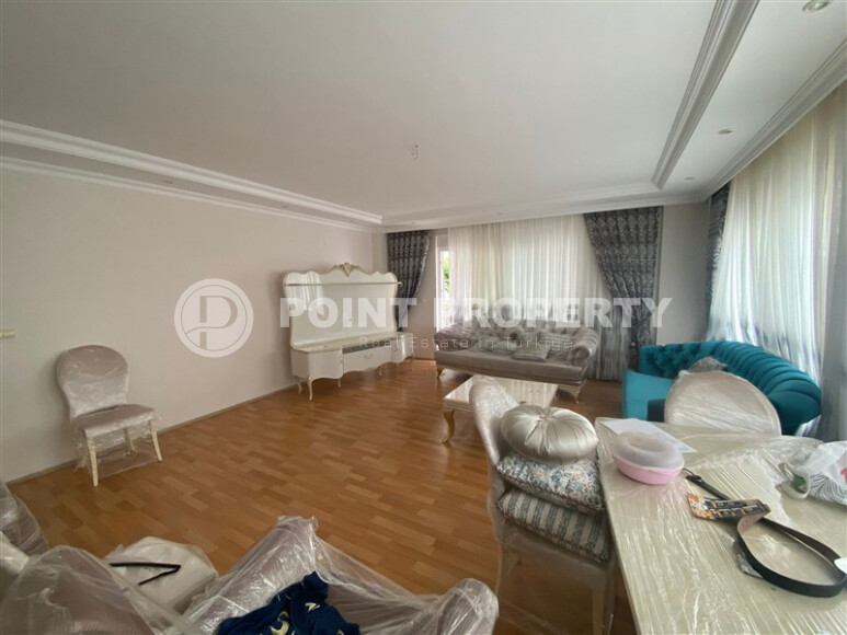 Просторная квартира 140 м² в районе Оба с отдельной кухней, ВНЖ-id-9110-фото-3