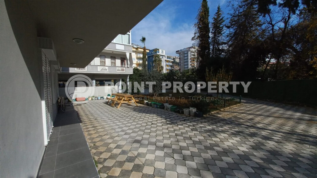Apartment near the Cleopatra coast with furniture and appliances-id-9115-photo-9