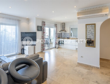 Добротная квартира в Джикджилли с ВНЖ и красивым видом на море-id-9116-фото-4