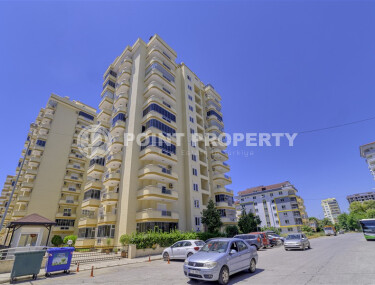 The apartment has a correct layout and spacious area.-id-9118-photo-1