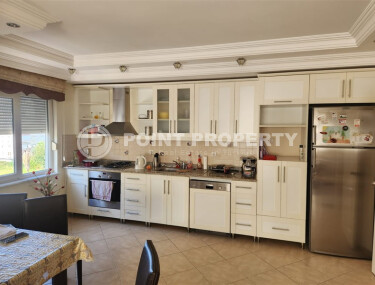 The apartment has a correct layout and spacious area.-id-9118-photo-2