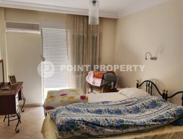 The apartment has a correct layout and spacious area.-id-9118-photo-3