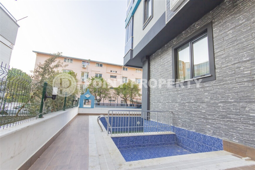 Квартира в новом доме с 2 спальнями, с мебелью и техникой 90кв.м.-id-9132-фото-24