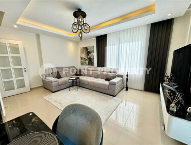Solid 2+1 apartment in an elite project in the Kargicak district-id-9170-photo-4