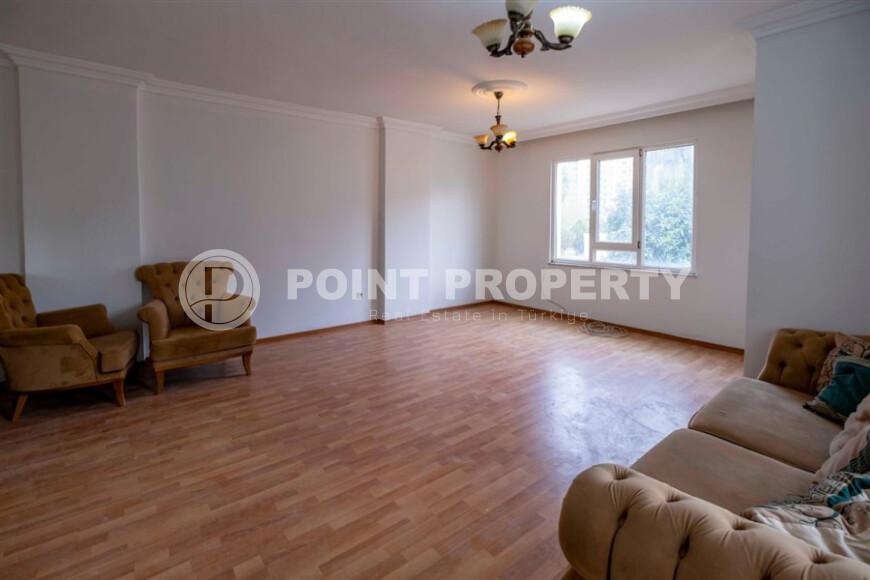 Просторная квартира 130 м² в Махмутларе, отдельная кухня-id-9204-фото-2