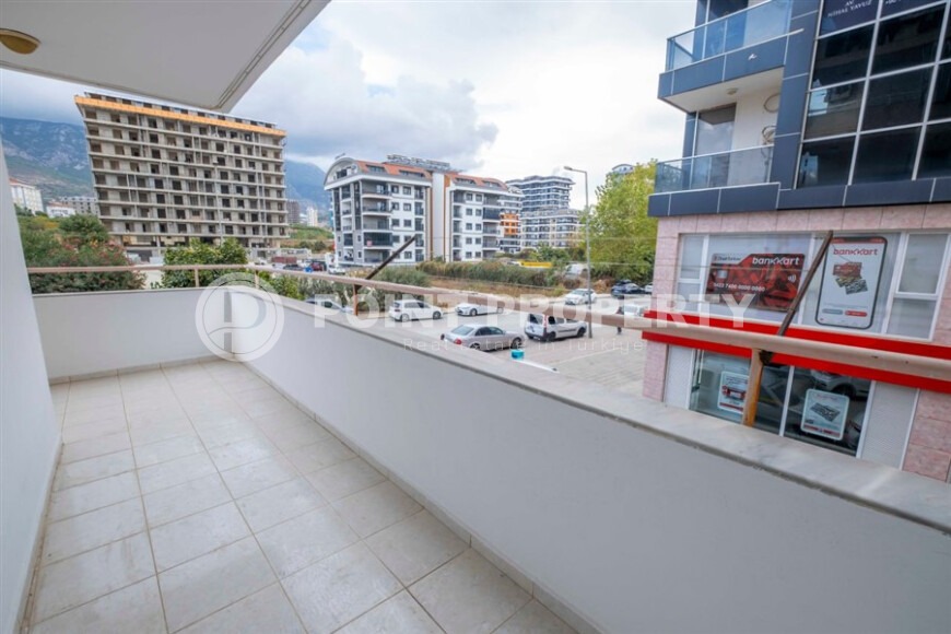 Просторная квартира 130 м² в Махмутларе, отдельная кухня-id-9204-фото-9