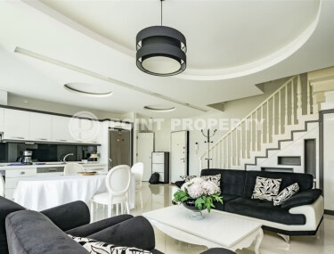 Просторная квартира в 250 метрах от моря в районе Оба-id-9206-фото-2